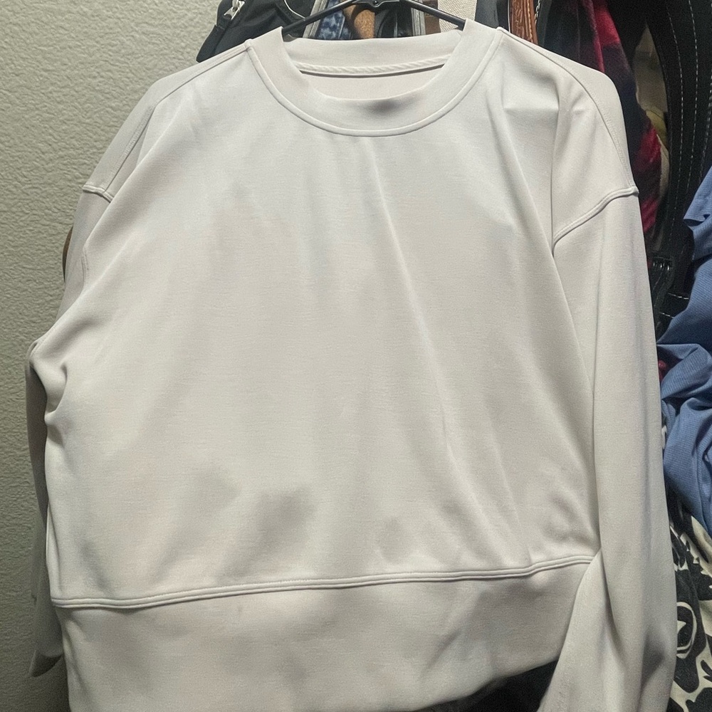 Lululemon Softstreme Perfectly Oversized Cropped Crew - Picture 8 of 12